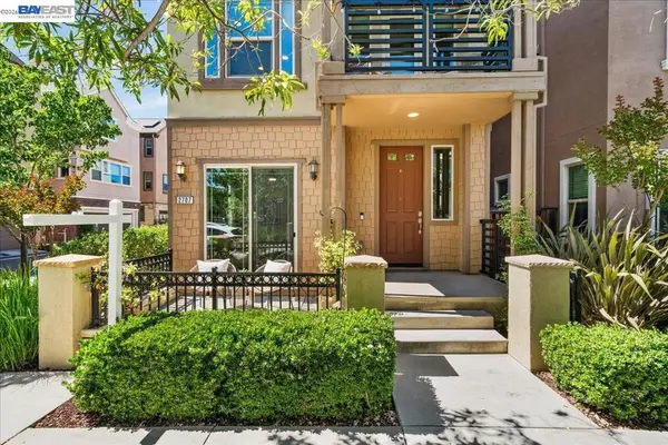 2707 Hollingbury Cmn, Livermore, CA 94550