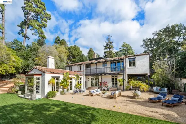 1998 San Antonio Avenue, Berkeley, CA 94707