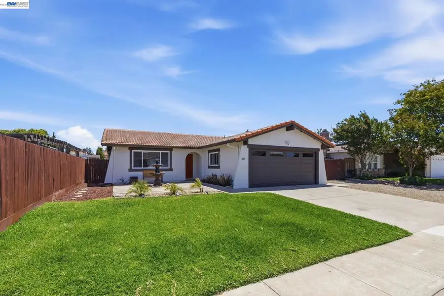 1254 Chelsea Pl, Manteca, CA 95336 - #3