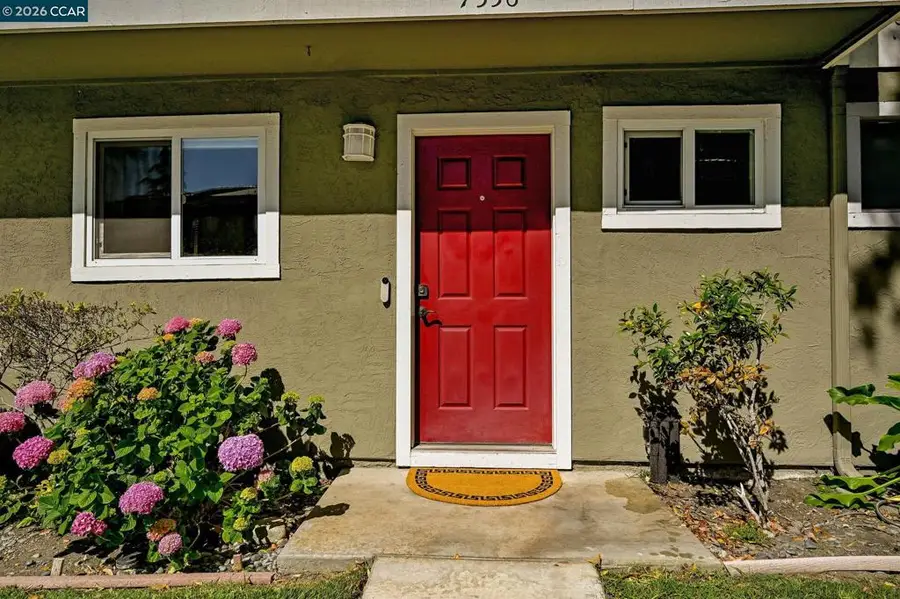 7556 Silvertree Ln, Dublin, CA 94568 - #2