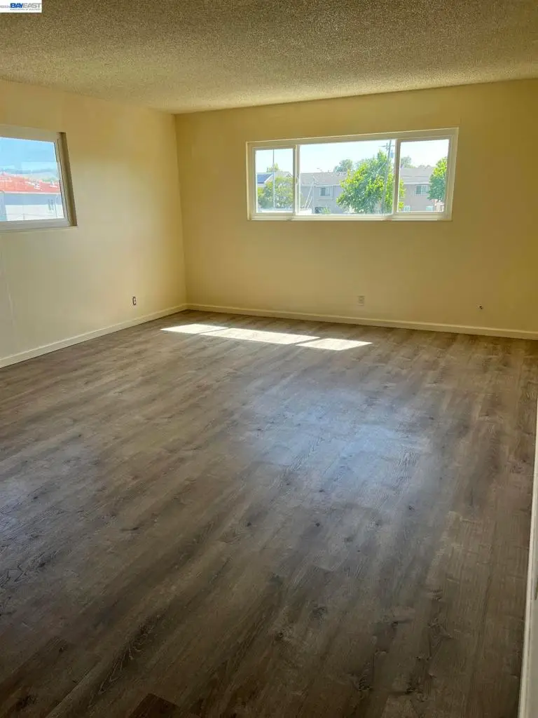 15588 Lorenzo Ave. #UPSTAIRS, San Lorenzo, CA 94580 - #3