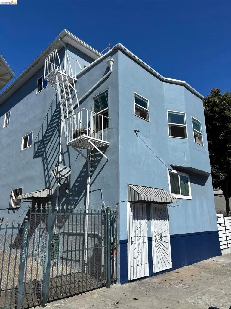 2831 Martin Luther King Jr Way, Oakland, CA 94609 - #2