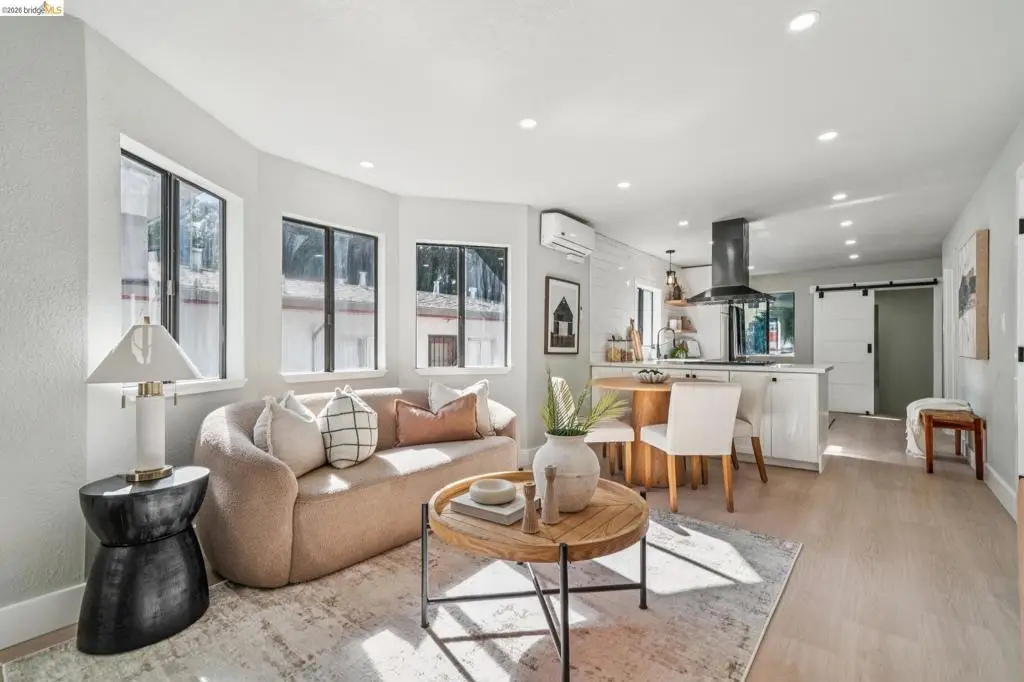 3223 Courtland Ave, Oakland, CA 94619 - #1