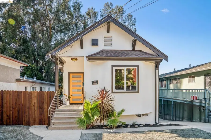 3223 Courtland Ave, Oakland, CA 94619 - #2