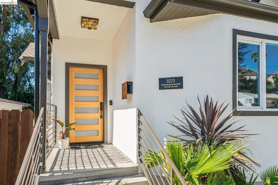 3223 Courtland Ave, Oakland, CA 94619 - #3