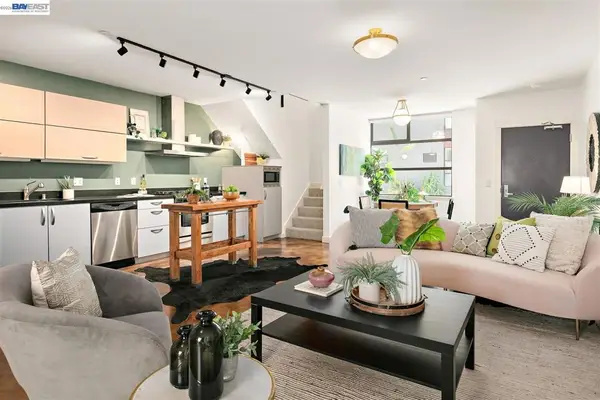 6501 San Pablo Ave #208, Oakland, CA 94608