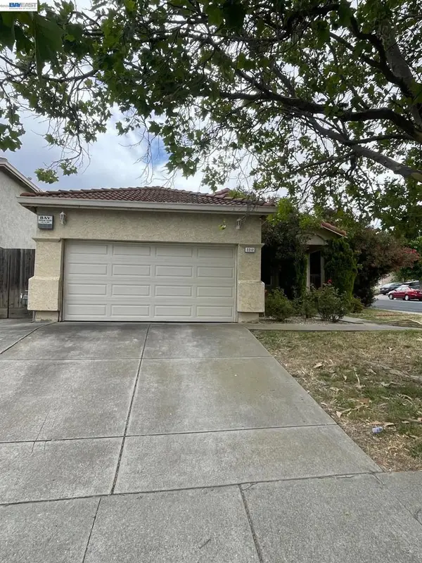 2212 Southwood Dr, Pittsburg, CA 94565