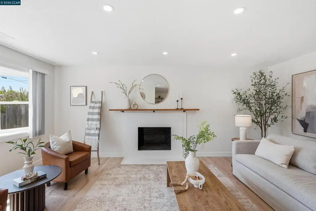 1899 Queens Rd, Concord, CA 94519 - #1