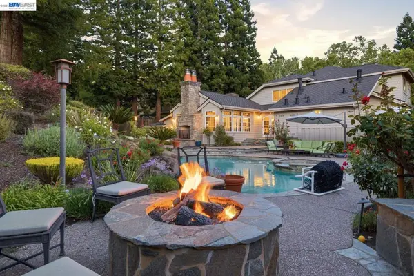 2962 Deer Meadow Dr, Danville, CA 94506