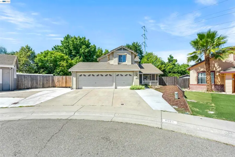 8521 Tullia Pl, Antelope, CA 95843 - #2