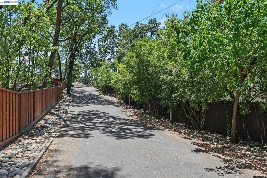 571 La Gonda Way, Danville, CA 94526 - #1