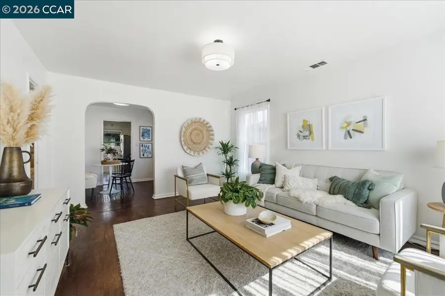 418 44th St, Richmond, CA 94805 - #2
