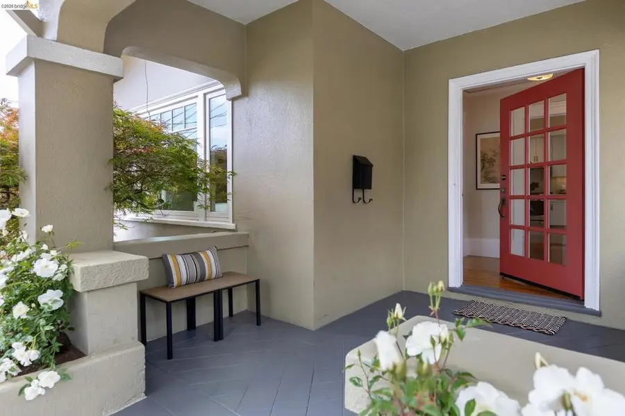 2537 Scenic Avenue, Oakland, CA 94602 - #3