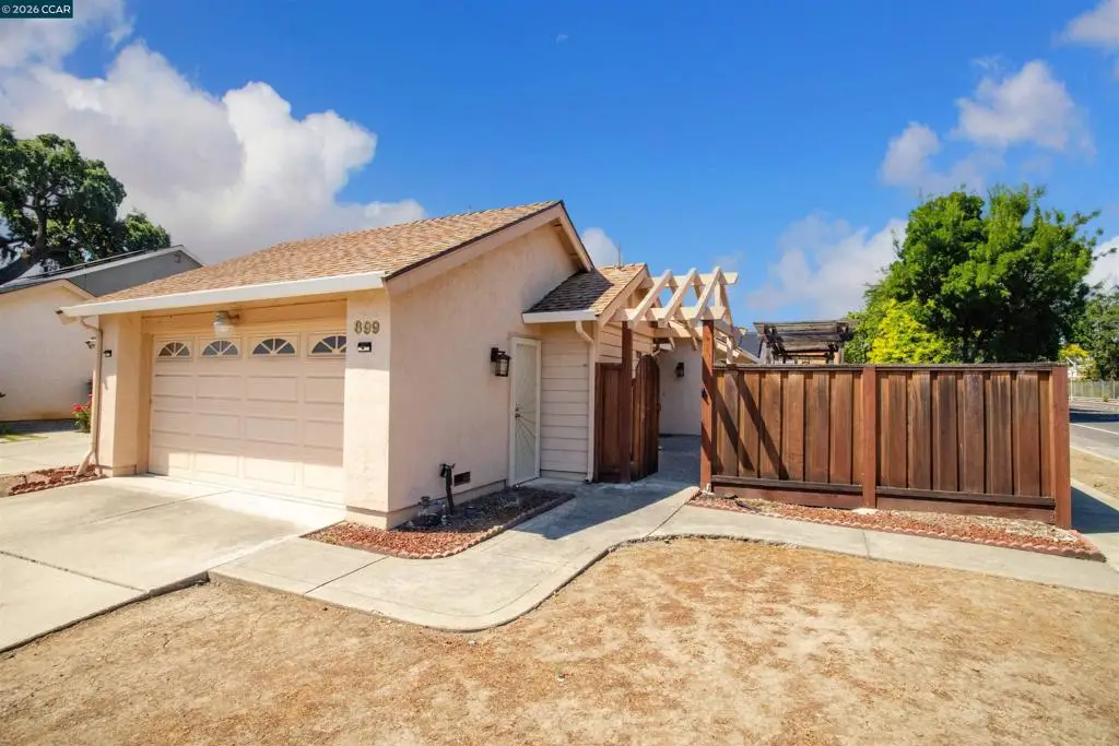899 Malibu Drive, Concord, CA 94518 - #1