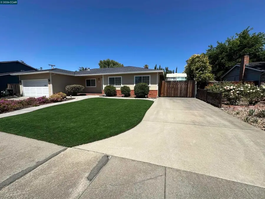 1707 Bishop Dr, Concord, CA 94521 - #2