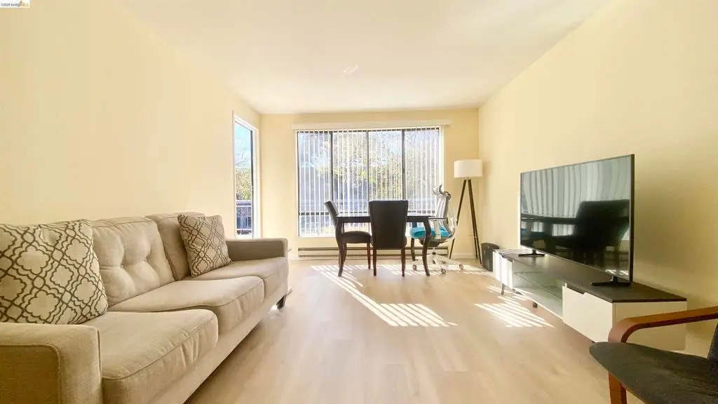 2 Commodore Drive #D273, Emeryville, CA 94608 - #1