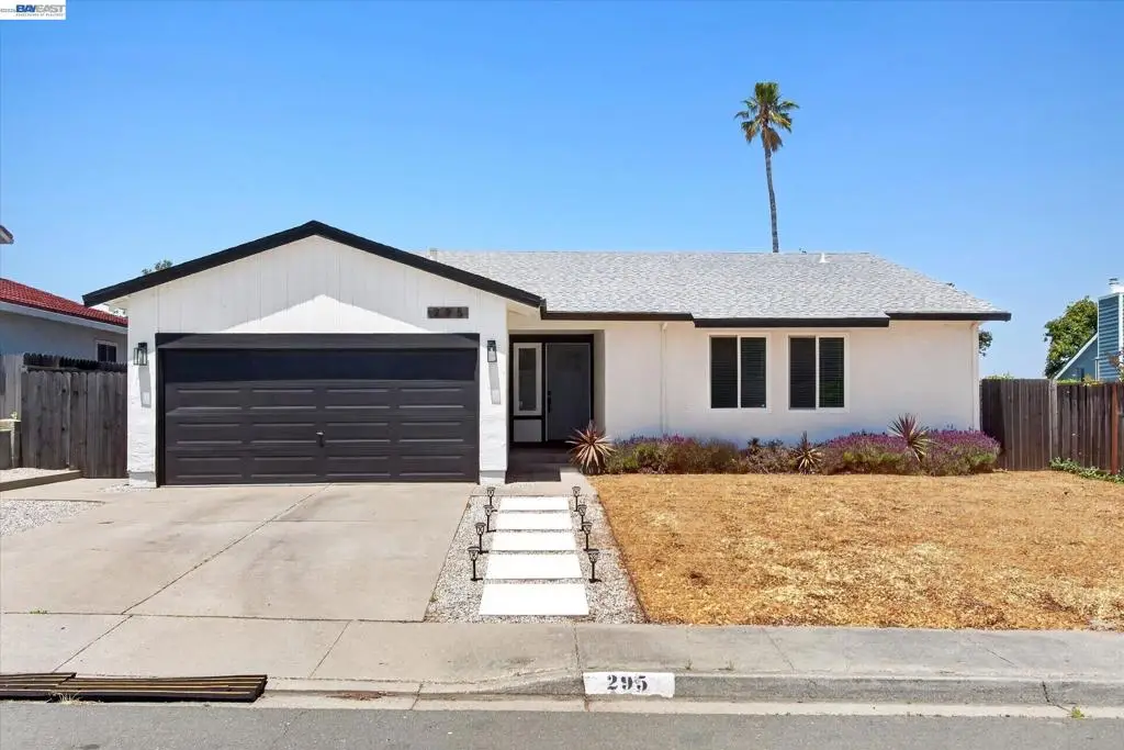 295 Iris Rd, Hercules, CA 94547 - #1