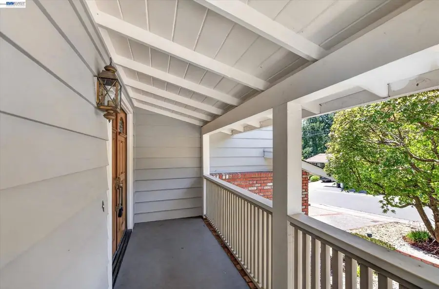 5775 Cold Water Dr, Castro Valley, CA 94552 - #3