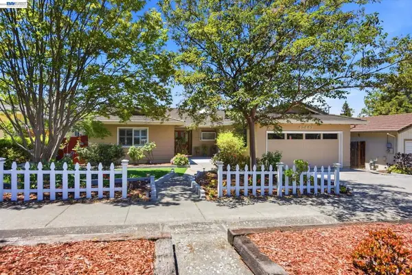 42447 Paseo Padre Pkwy, Fremont, CA 94539