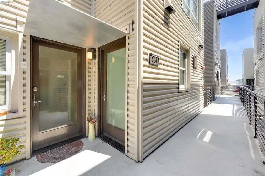 6466 Hollis St #334, Emeryville, CA 94608 - #2