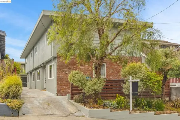 2207 Damuth St #1, Oakland, CA 94602