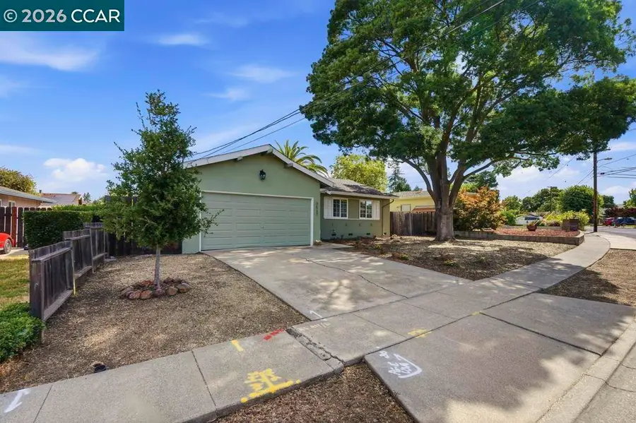 3537 Thunderbird Dr, Concord, CA 94520 - #2