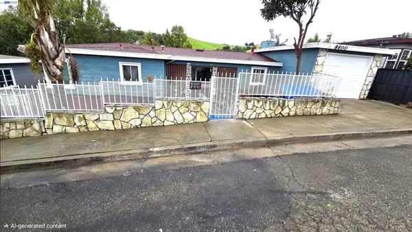 8600 Seneca Street, Oakland, CA 94605