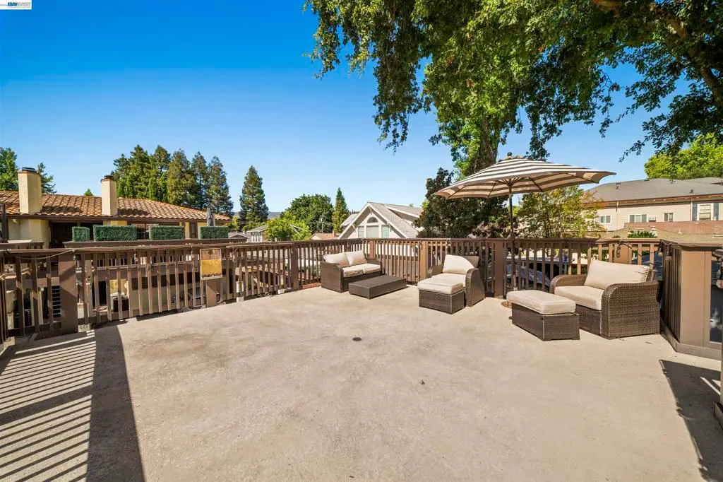 694 Peters Ave, Pleasanton, CA 94566 - #1