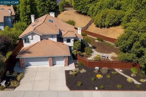 3385 Green Meadow Dr, Danville, CA 94506