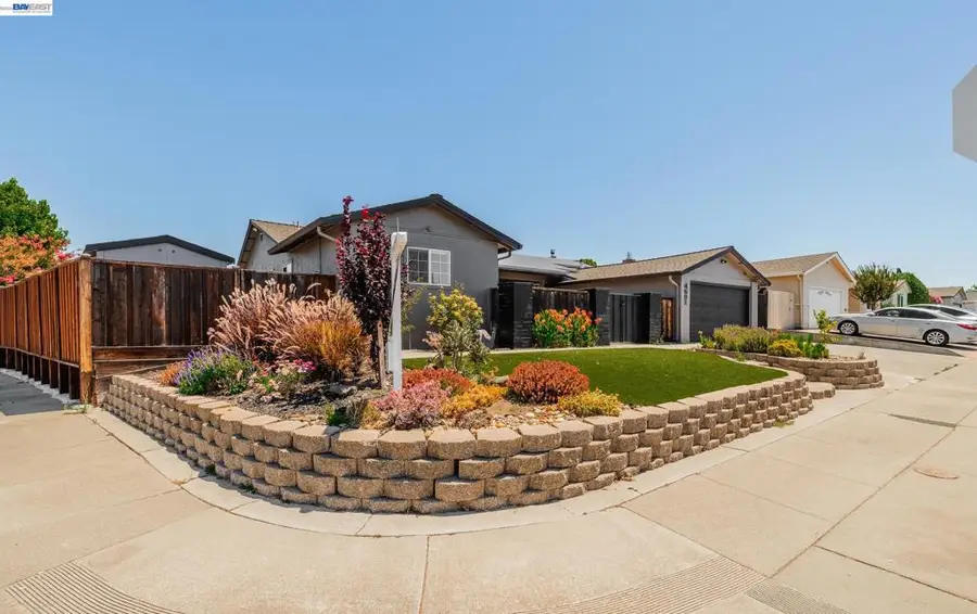 4601 Wilson Ln, Concord, CA 94521 - #2