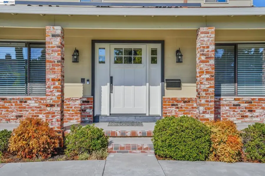 2065 Gill Port Ln, Walnut Creek, CA 94598 - #2