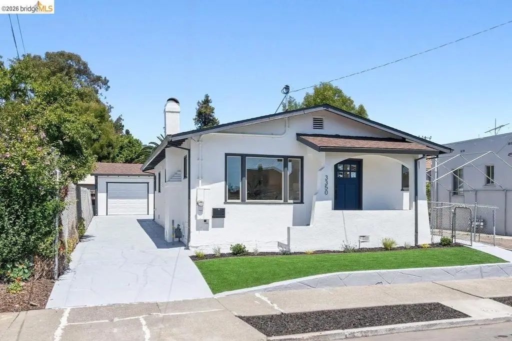 3350 Brookdale Ave, Oakland, CA 94602 - #1