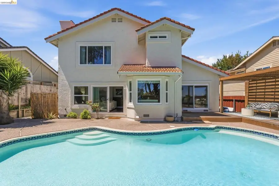 2137 Pheasant Dr, Hercules, CA 94547 - #3