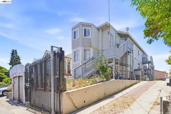 2223 E 23rd St, Oakland, CA 94606