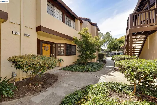 13725 Seagate Dr, San Leandro, CA 94577