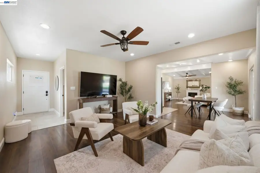 4117 Hawkins St, Fremont, CA 94538 - #2