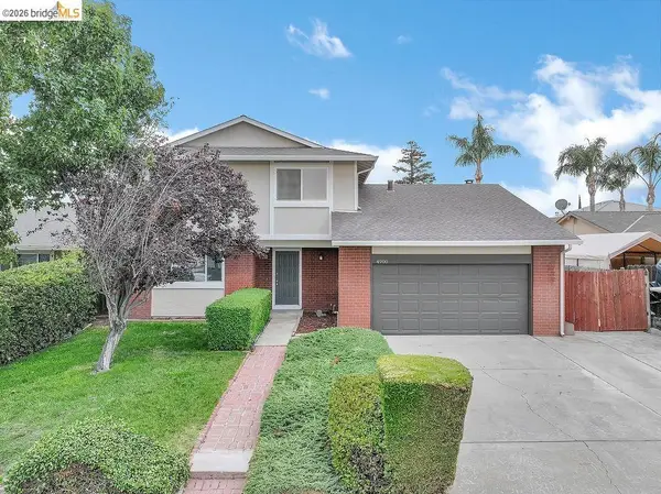 4900 Burgundy Dr, Oakley, CA 94561