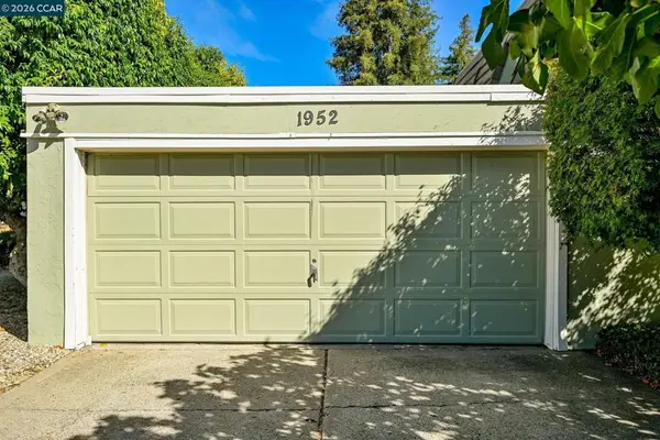 1950 Oak Grove Rd 1950 & 1952, Walnut Creek, CA 94598