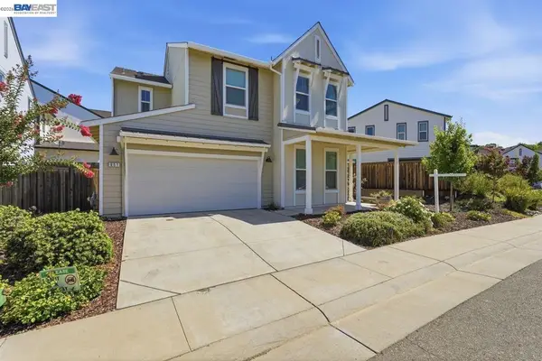 951 Farmhouse Way, Folsom, CA 95630