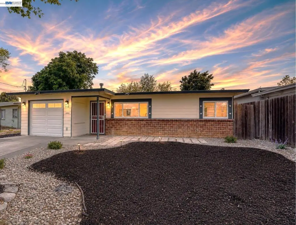 738 Lilly Ave, Hayward, CA 94544 - #1