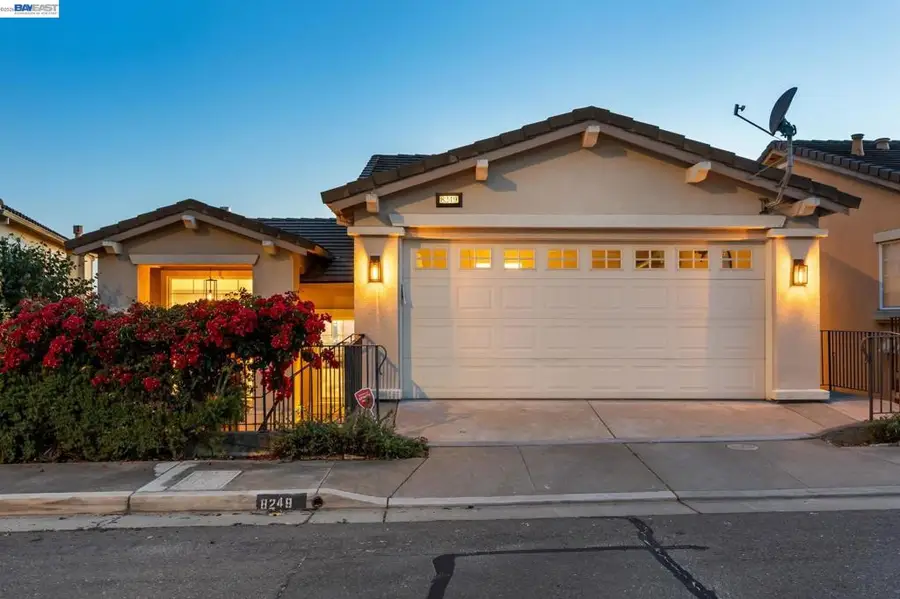 8249 Skyline Cir, Oakland, CA 94605 - #2