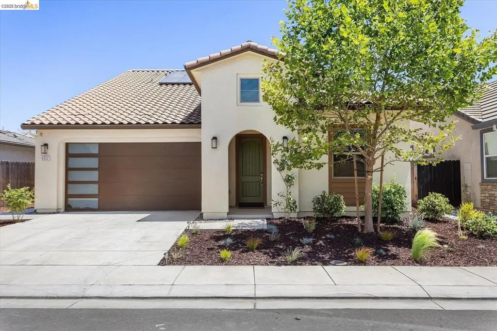 4352 Vanguard Dr, Modesto, CA 95356 - #1