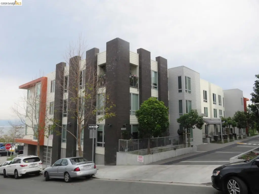 10 Kennedy Pl #203, San Francisco, CA 94124 - #1