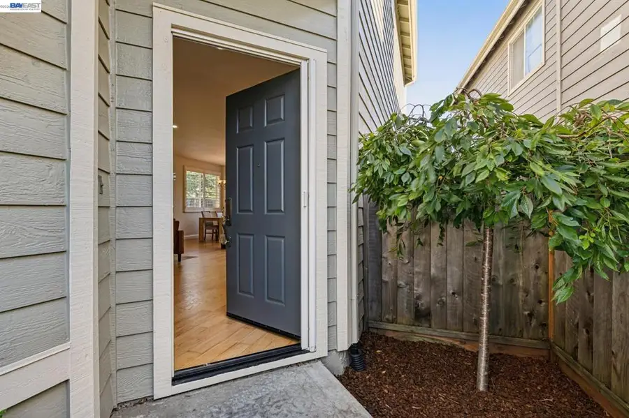 12 Britt Ct, Alameda, CA 94502 - #2