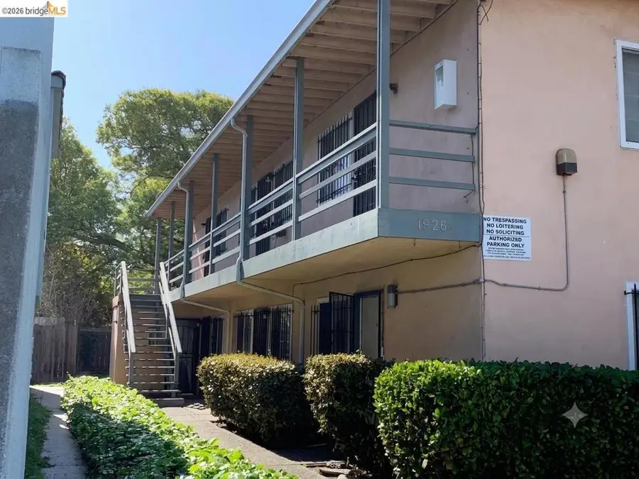 1926 Alcatraz Ave, Berkeley, CA 94703 - #3