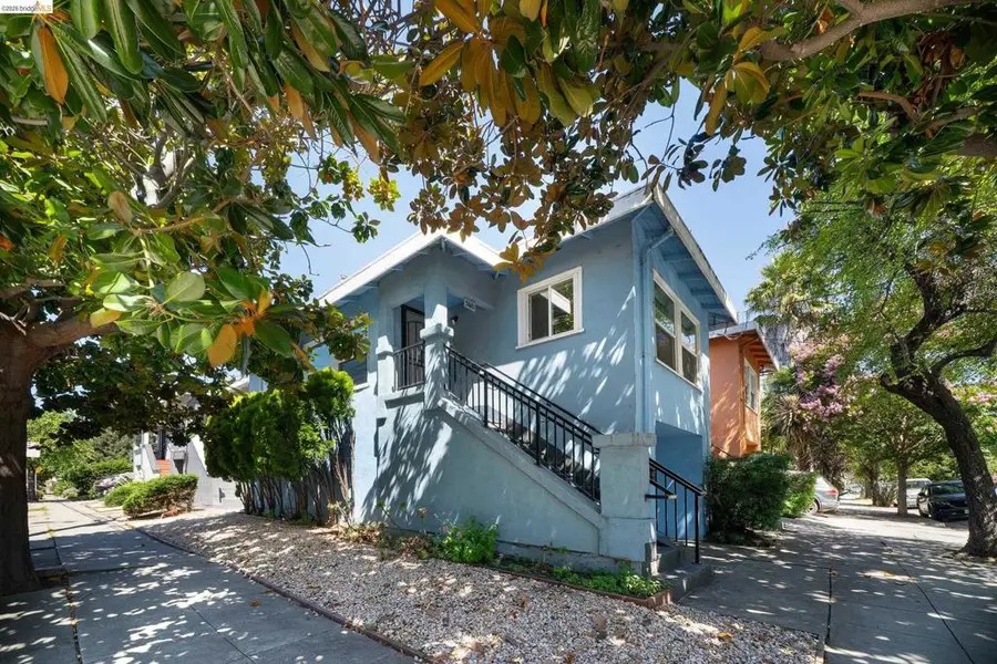 712 56th St, Oakland, CA 94609 - #2