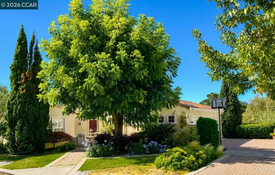 4334 Santa Rita Rd, El Sobrante, CA 94803 - #2