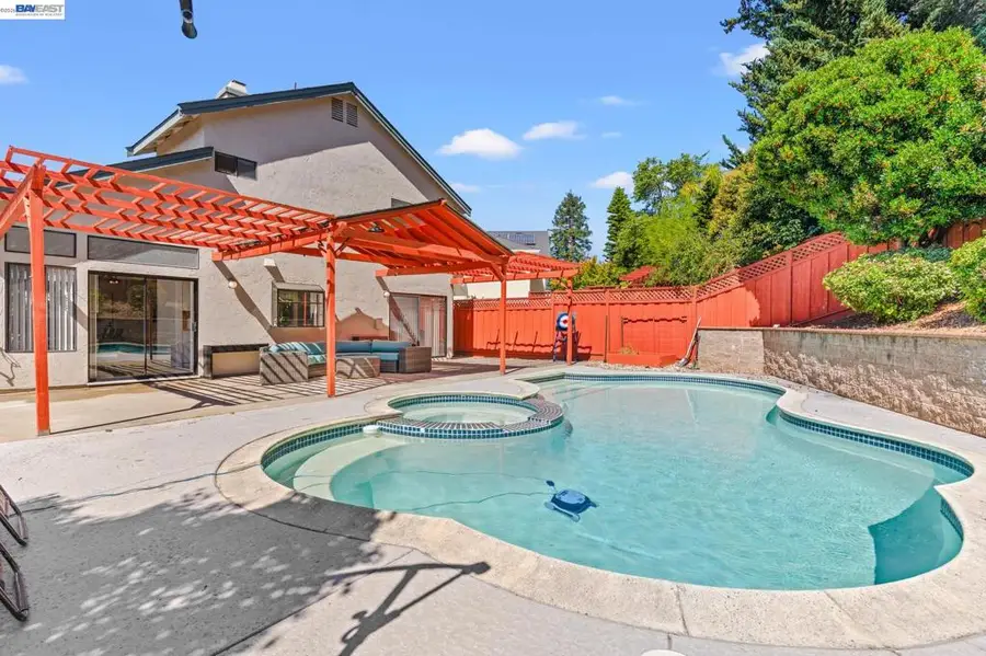 3724 Greenhills Ave, Castro Valley, CA 94546 - #2