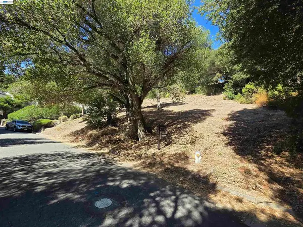 0 Barbara Rd, Orinda, CA 94563