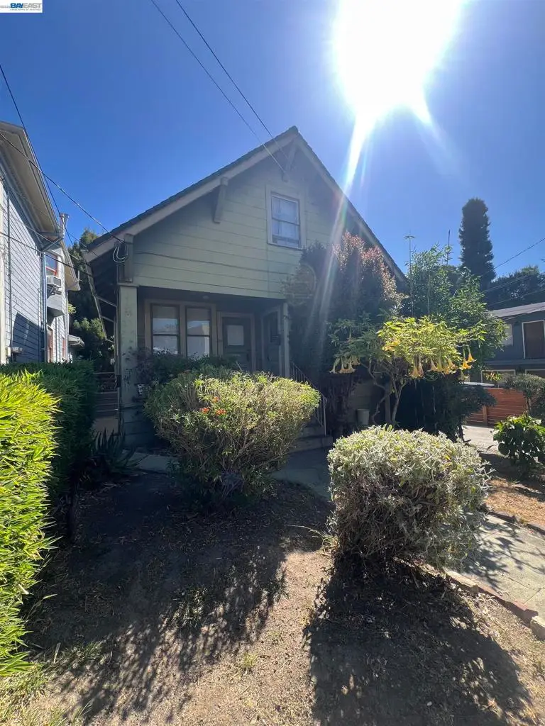 28 30 Yosemite Ave, Oakland, CA 94611 - #1